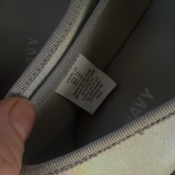 Brand new shoes size 12 - Picture 2 of 3